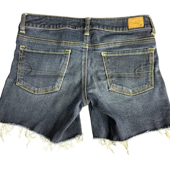 American Eagle Stretch  Off Frayed Shorts Medium Blue Womens Size 6 - Picture 2 of 7